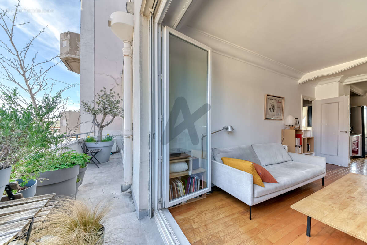 Appartement à LYON-6E