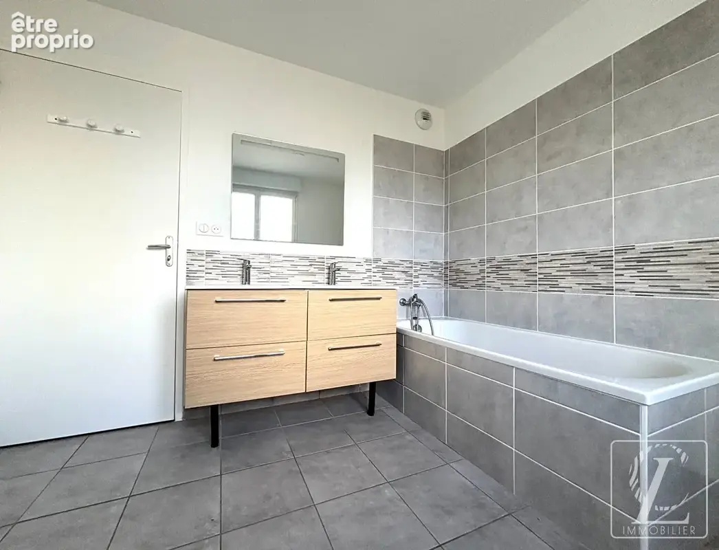 SAINT-AARON : Maison Contemporaine de 2021 116 m2 env - photo 12