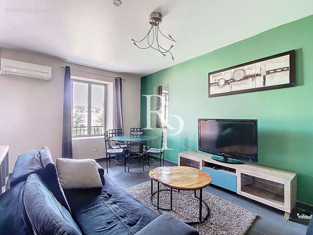 Appartement à OULLINS