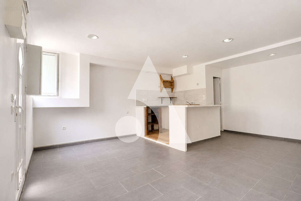 Maison à MONTREUIL