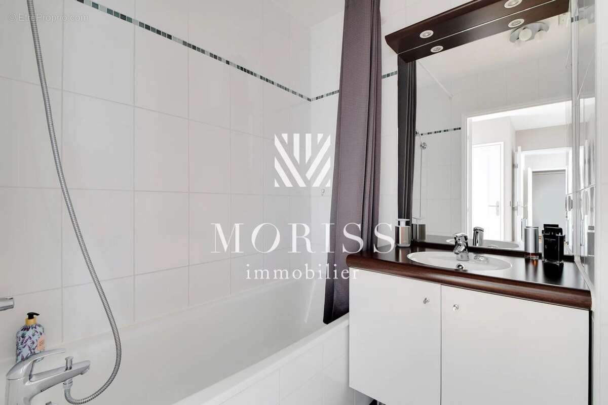 Appartement à ASNIERES-SUR-SEINE