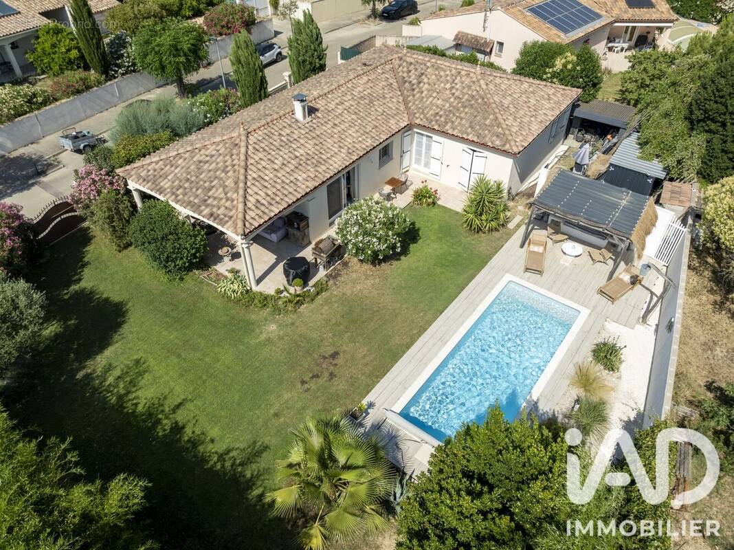Photo 1 - Maison à CALVISSON