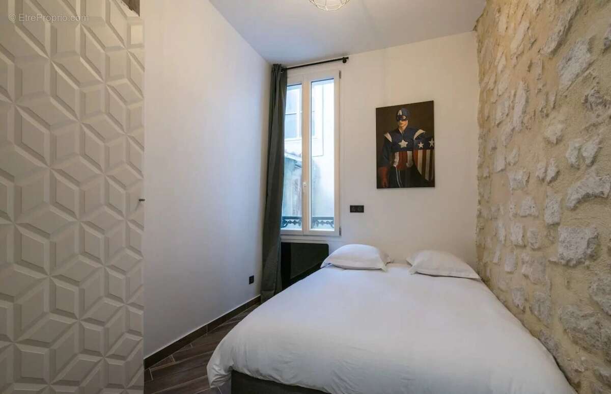 Commerce à PARIS-3E