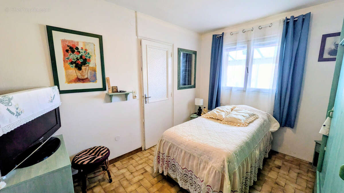 Autre à LAROQUE-DES-ALBERES