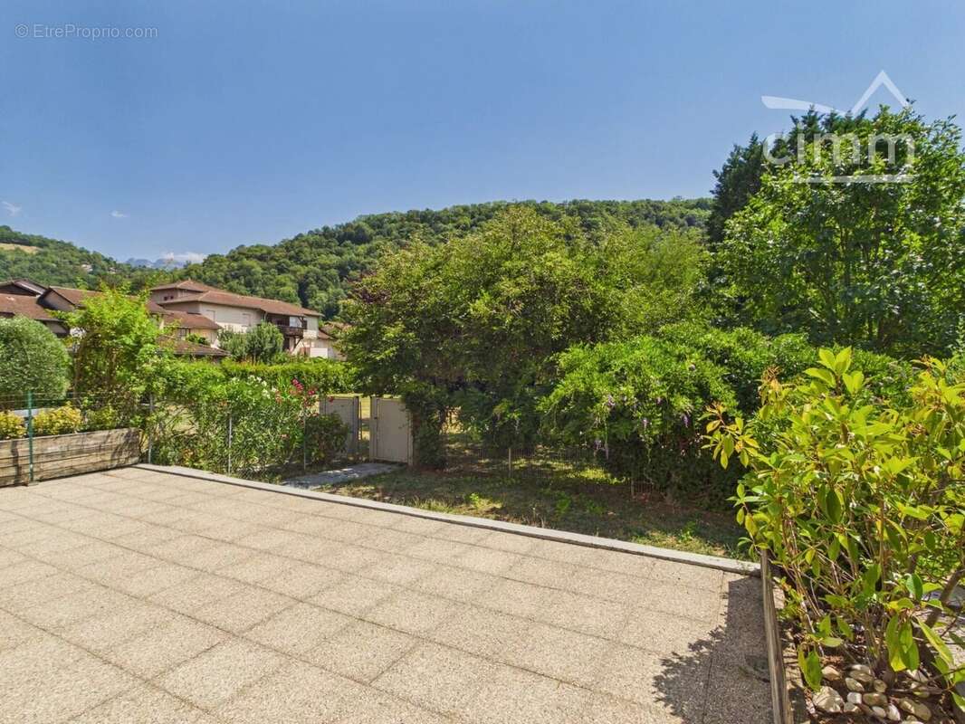 Très beau T2 + terrasse et jardin de 90 m² - photo 15