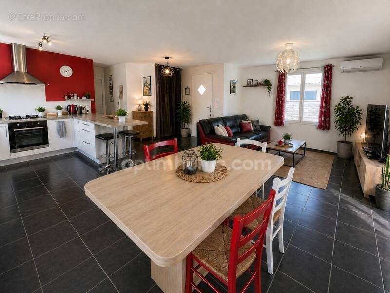 Maison à MOULIS-EN-MEDOC