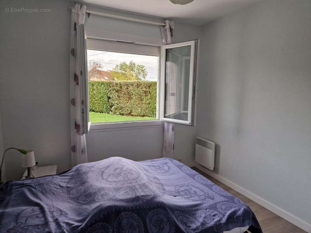 Photo 5 - Maison à DENEUILLE-LES-CHANTELLE