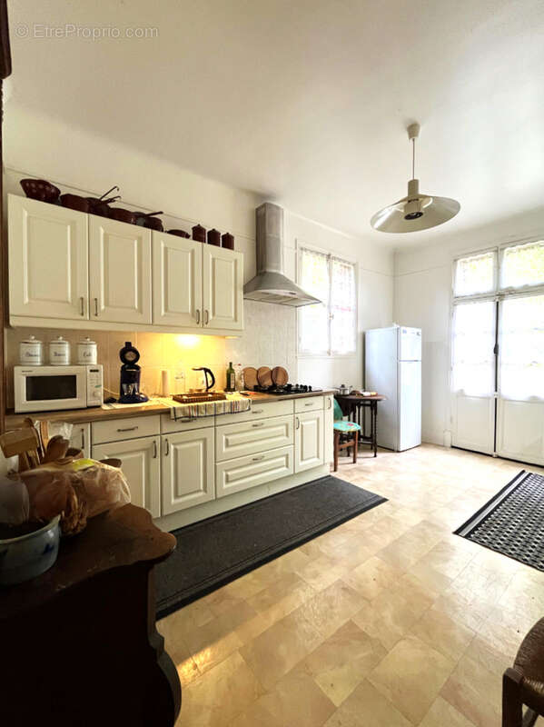 Maison à VOUTENAY-SUR-CURE