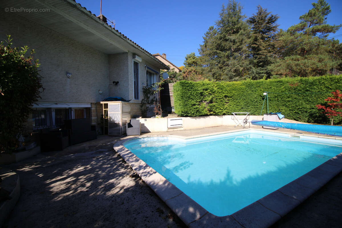 Maison à PUY-L'EVEQUE