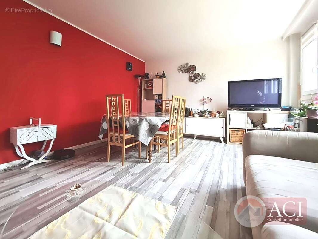 57747671b.jpg - Appartement à MONTMAGNY