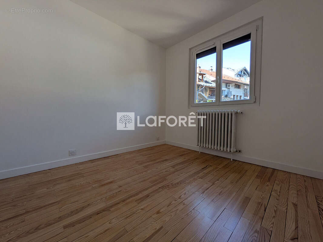 Appartement à ALBERTVILLE