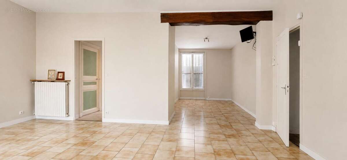 Maison Cuffies 7 pièces 140 m2 - photo 4