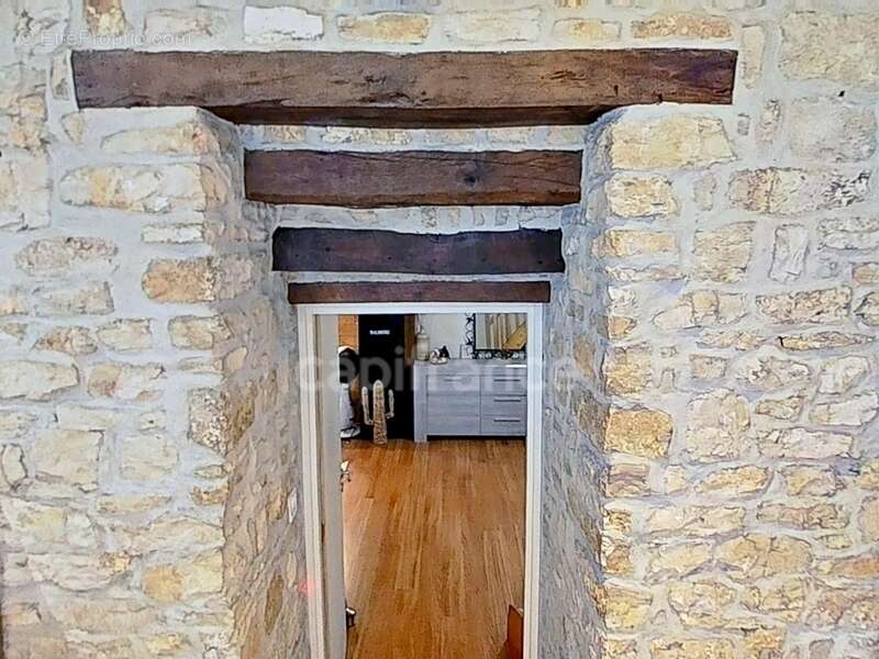 Maison à ETREPIGNEY