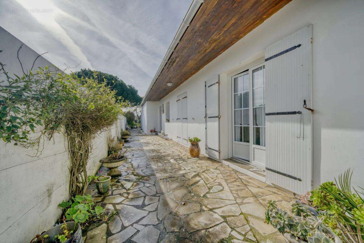 Maison à SAINTE-MARIE-DE-RE