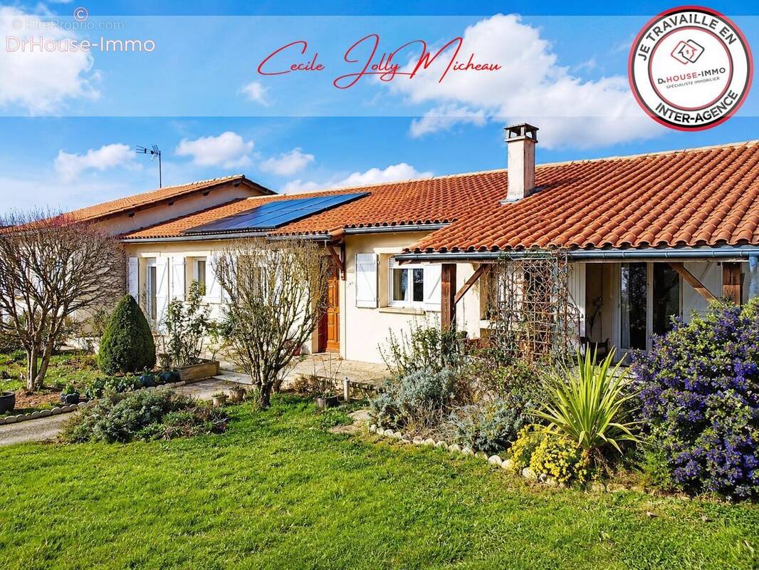 Maison à SAINT-BONNET-SUR-GIRONDE