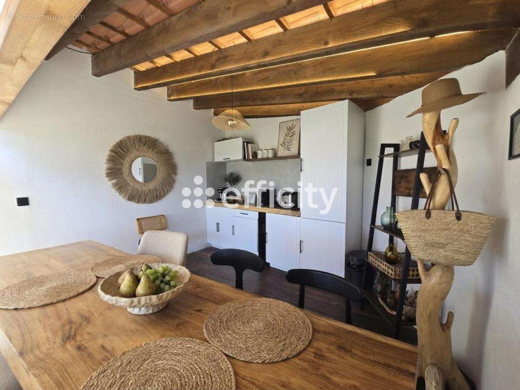 Maison 120 m² à Marseille-16e  - photo 13