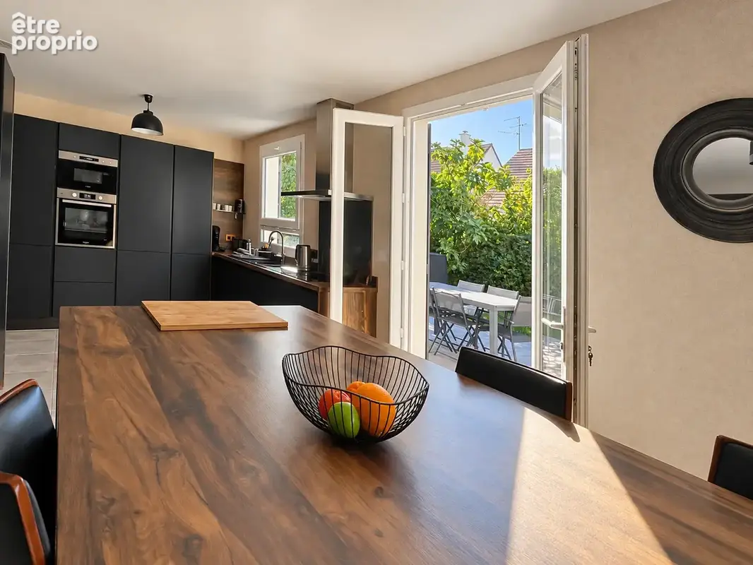 MAISON avec suite parentale au RDC Pièce de vie 50 m2 - photo 7
