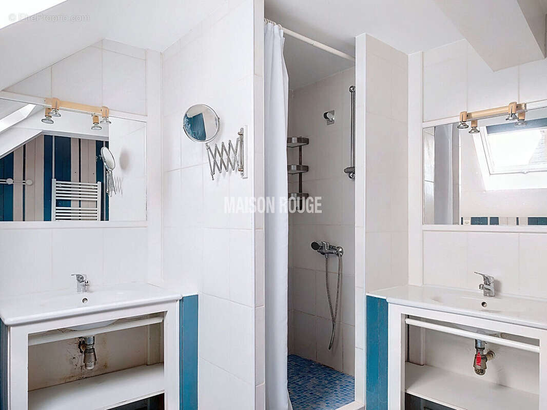 bel appartement T4  hyper centre COMBOURG - photo 16