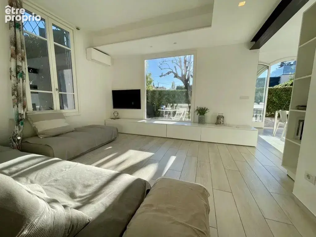 Appartement 3 pièces 59 m² à vendre à Antibes (06160) - photo 2