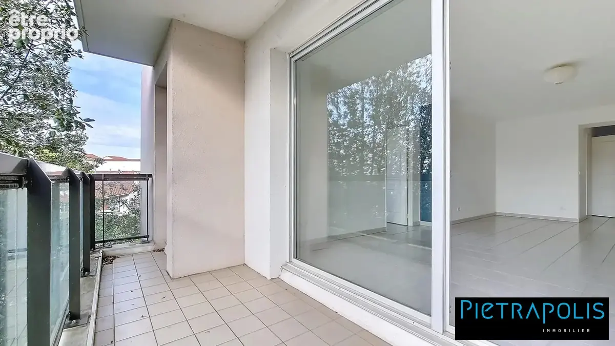 Appartement 105 m² à Lyon-3e  - photo 2