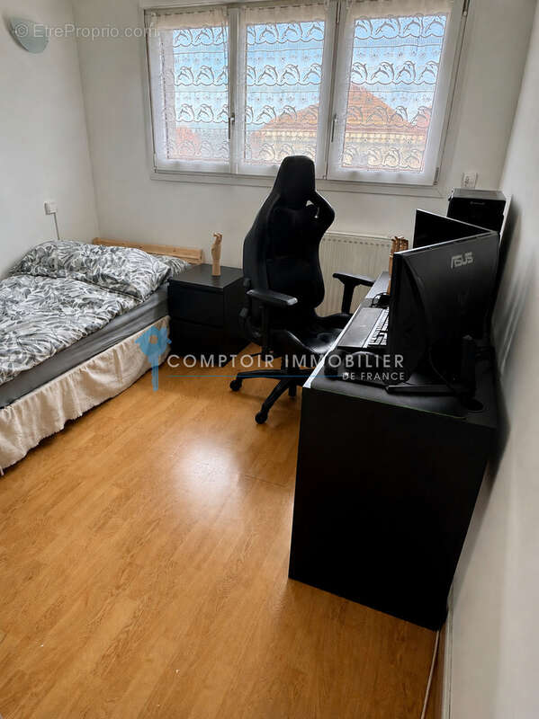 Appartement à VILLABE