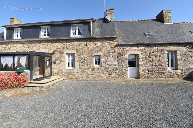 Maison à PLEUMEUR-GAUTIER