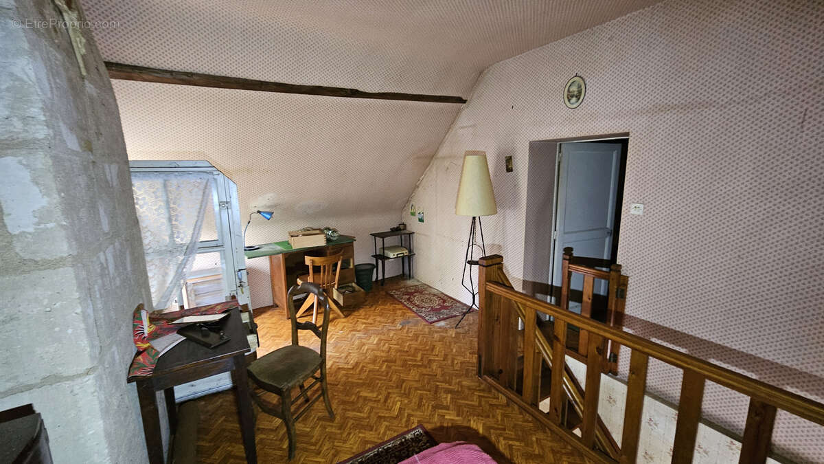 Maison à COUTURE-SUR-LOIR