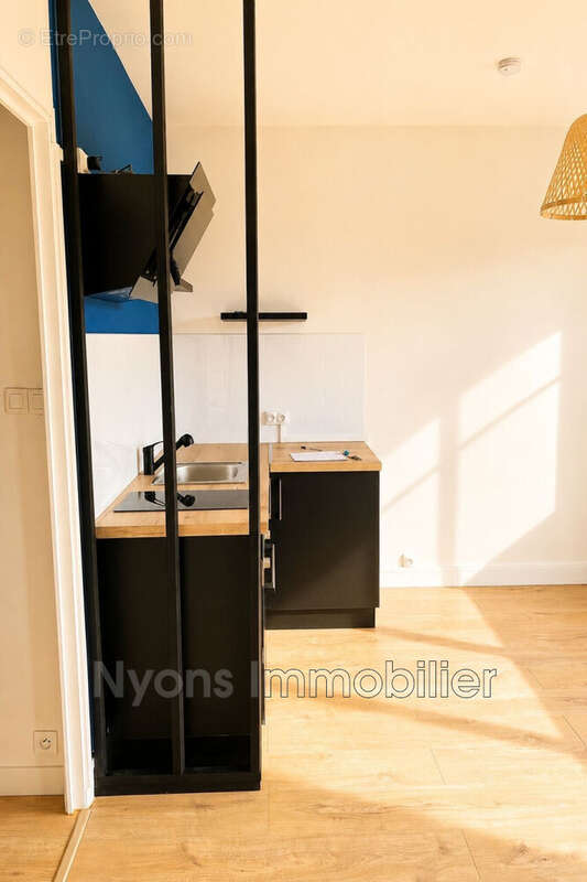 Appartement 32 m² à Nyons  - photo 3