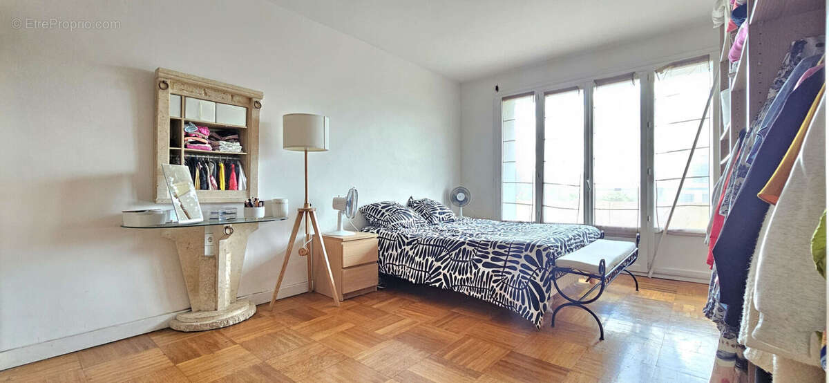 Appartement à LYON-8E