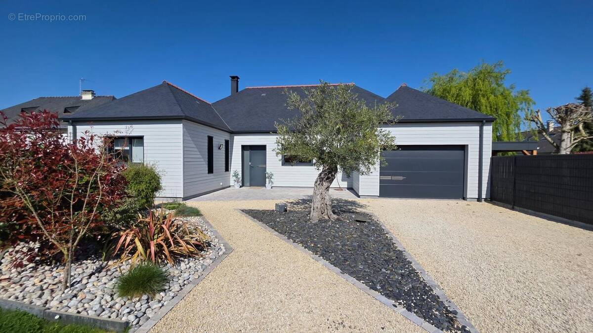 Photo 1 - Maison à BEAUFORT-EN-VALLEE