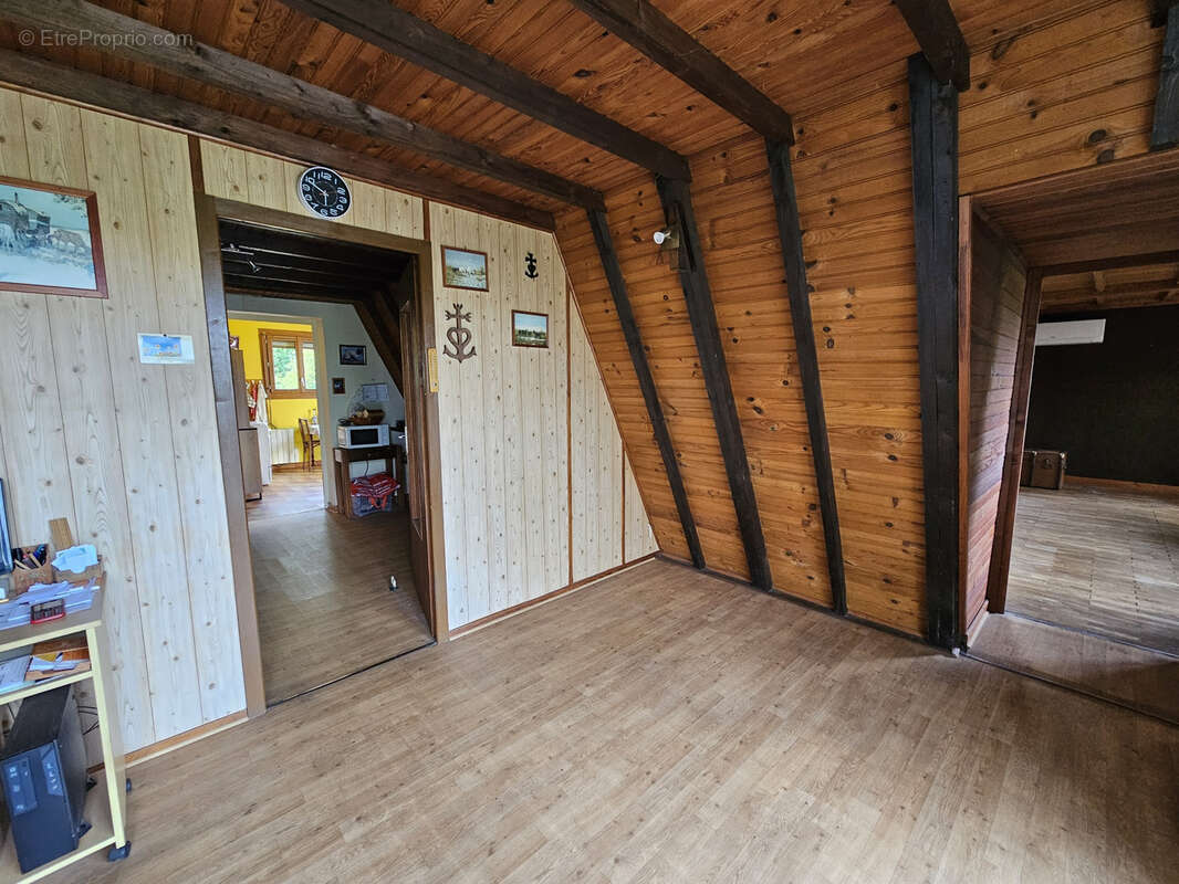 Maison à SAINT-MARTIN-EN-BRESSE