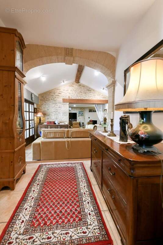 Maison à UZES