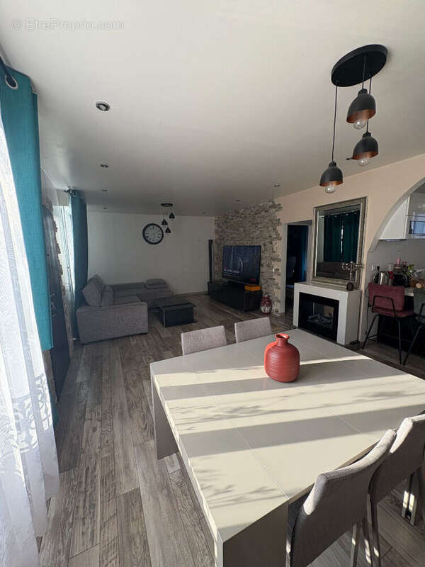 Maison à AULNAY-SOUS-BOIS