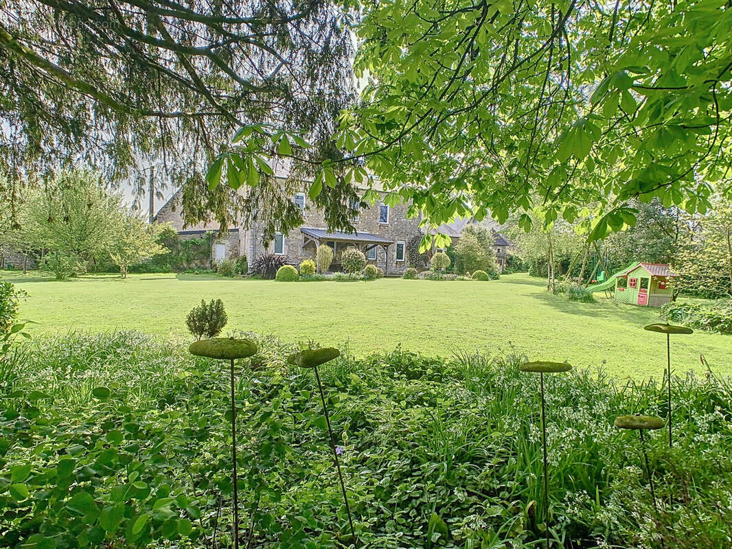 Maison à ISIGNY-SUR-MER