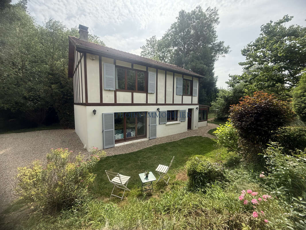 Maison à MONTAINVILLE