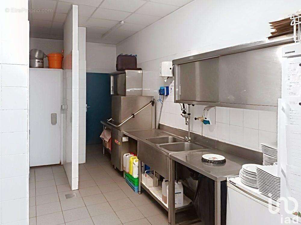 Photo 7 - Commerce à TARARE