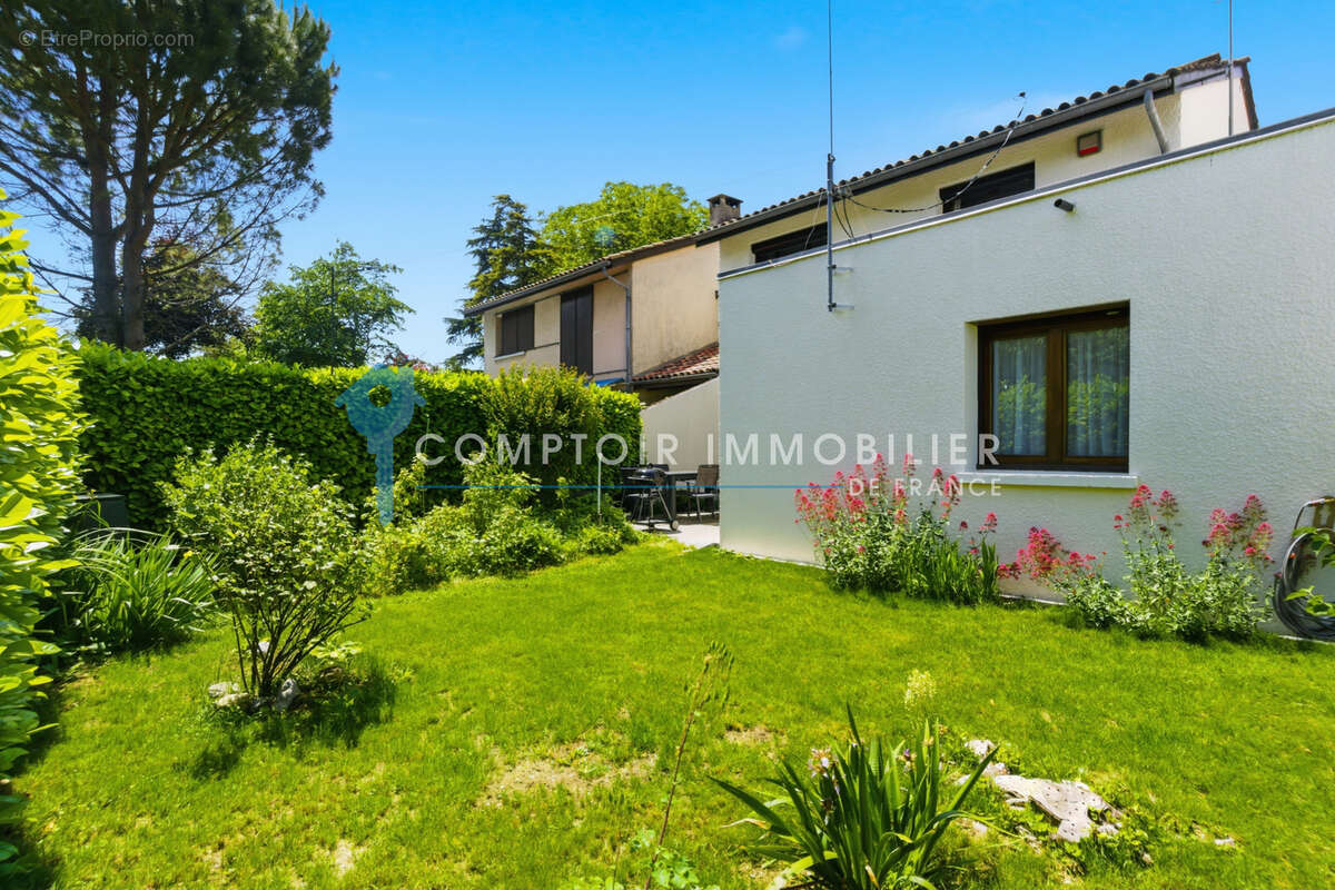 Maison à CROLLES