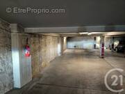 Parking à PARIS-15E