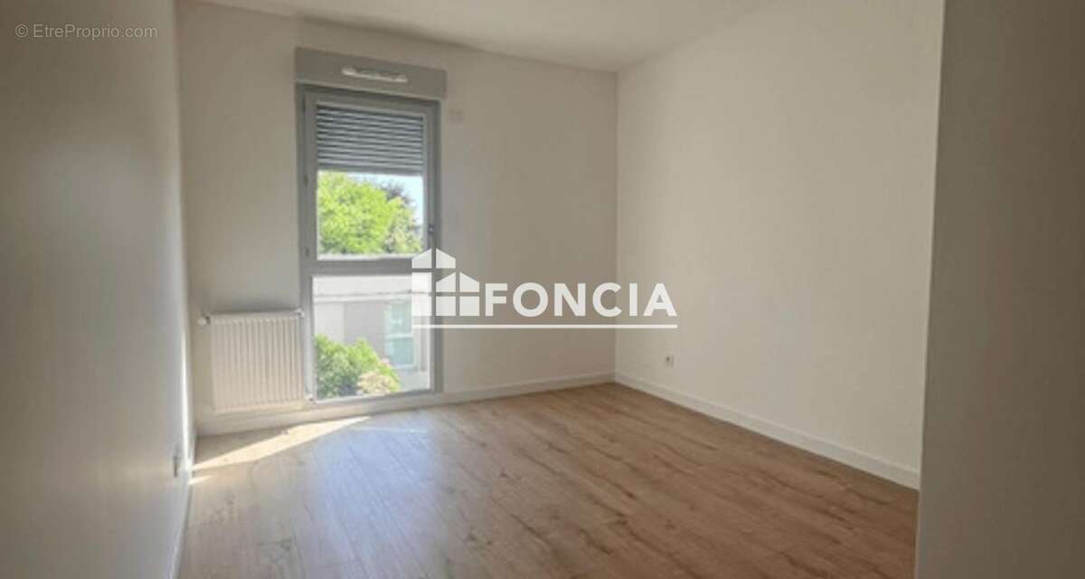 Appartement à RILLIEUX-LA-PAPE