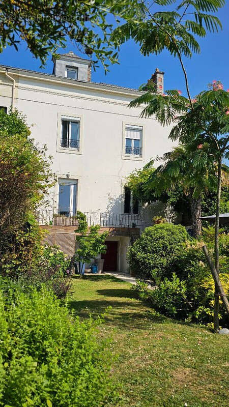 Maison à SAINT-JULIEN-DE-CONCELLES