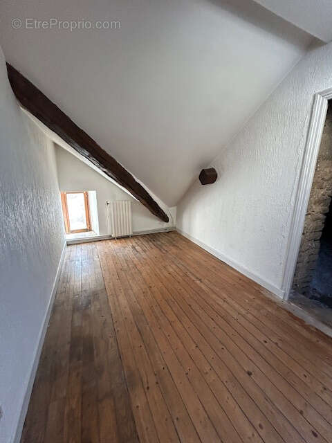 Maison à POULANGY
