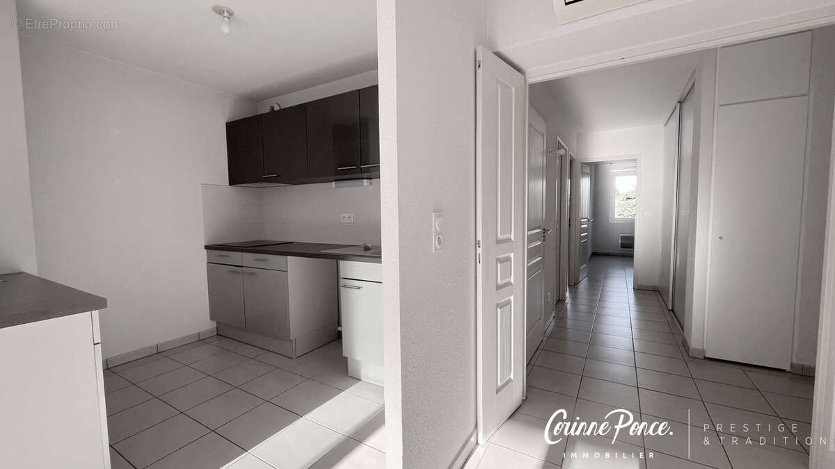 Nimes centre quartier gare  p3 76m2  ascenseur terrasse et garage propose par corinne ponce immo - photo 5