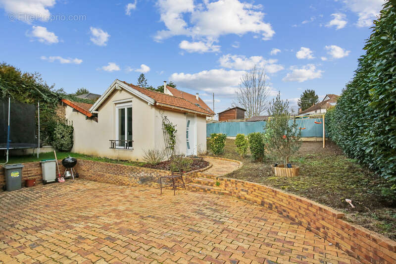 Maison à SAINT-BRICE-SOUS-FORET