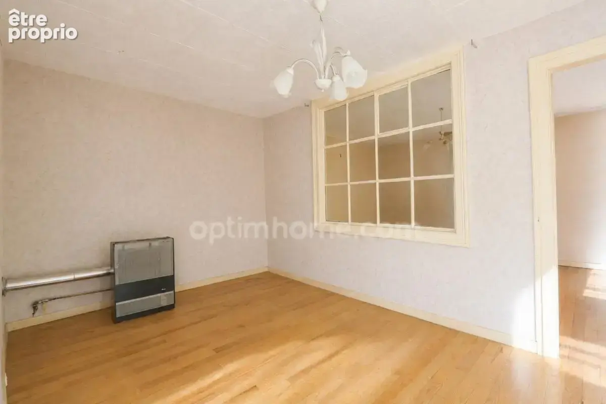 Neufchef - maison de village 5 pieces de 128 m² au coeur de la ville ! a renover ! - photo 7