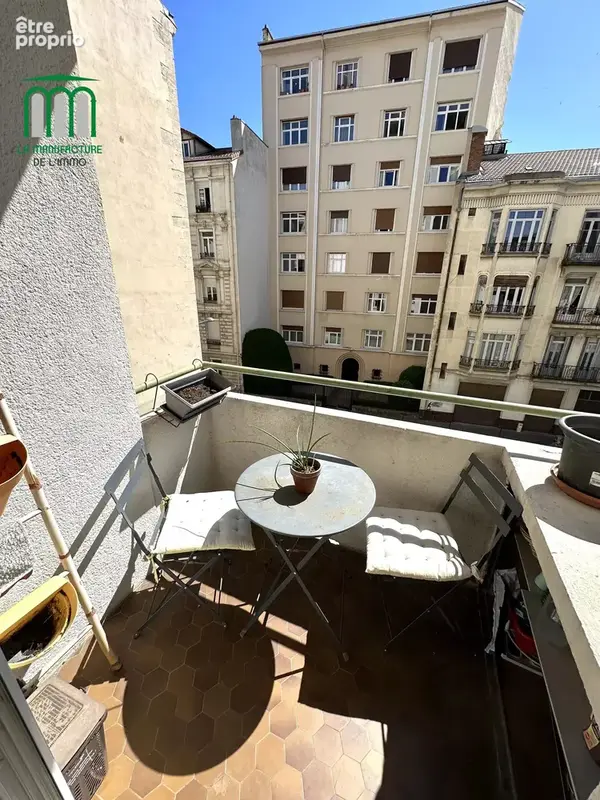 Appartement de type F6 de 140.14 m² - 4 chambres - 2 balcons - cave - normes PMR / Saint-etienne Anatole France - photo 33