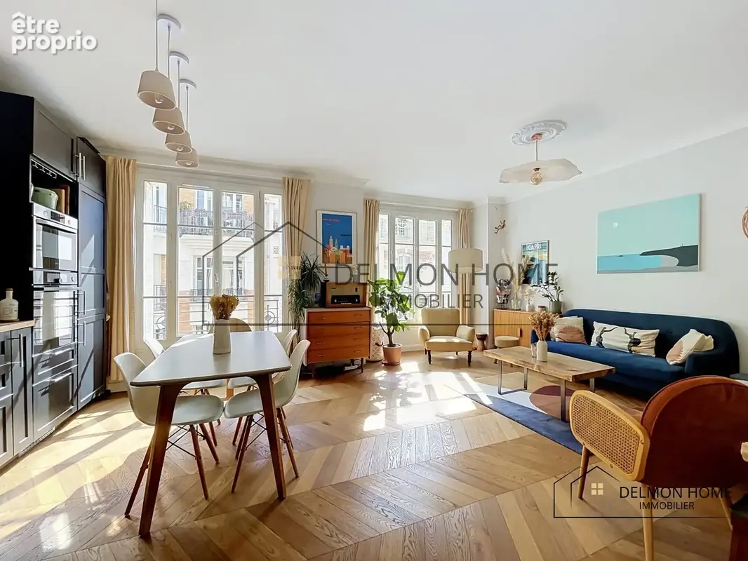 Appartement à COURBEVOIE