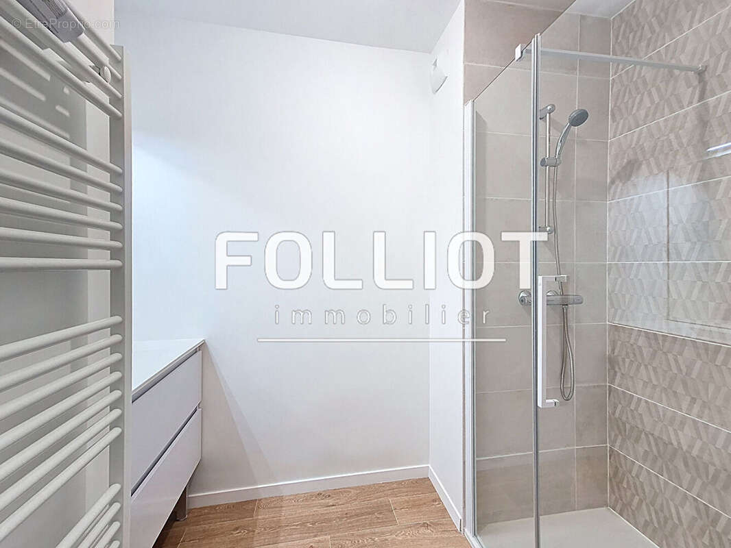 Appartement à CORMELLES-LE-ROYAL