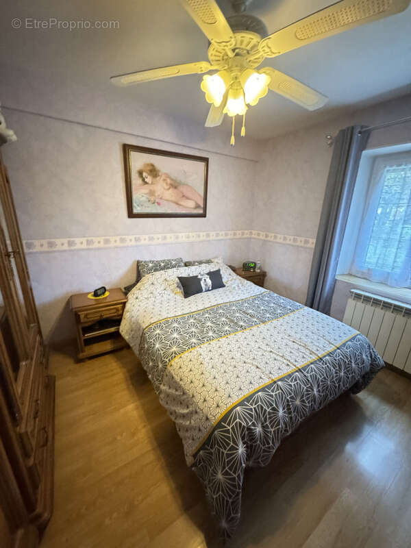 Maison à MONTACHER-VILLEGARDIN