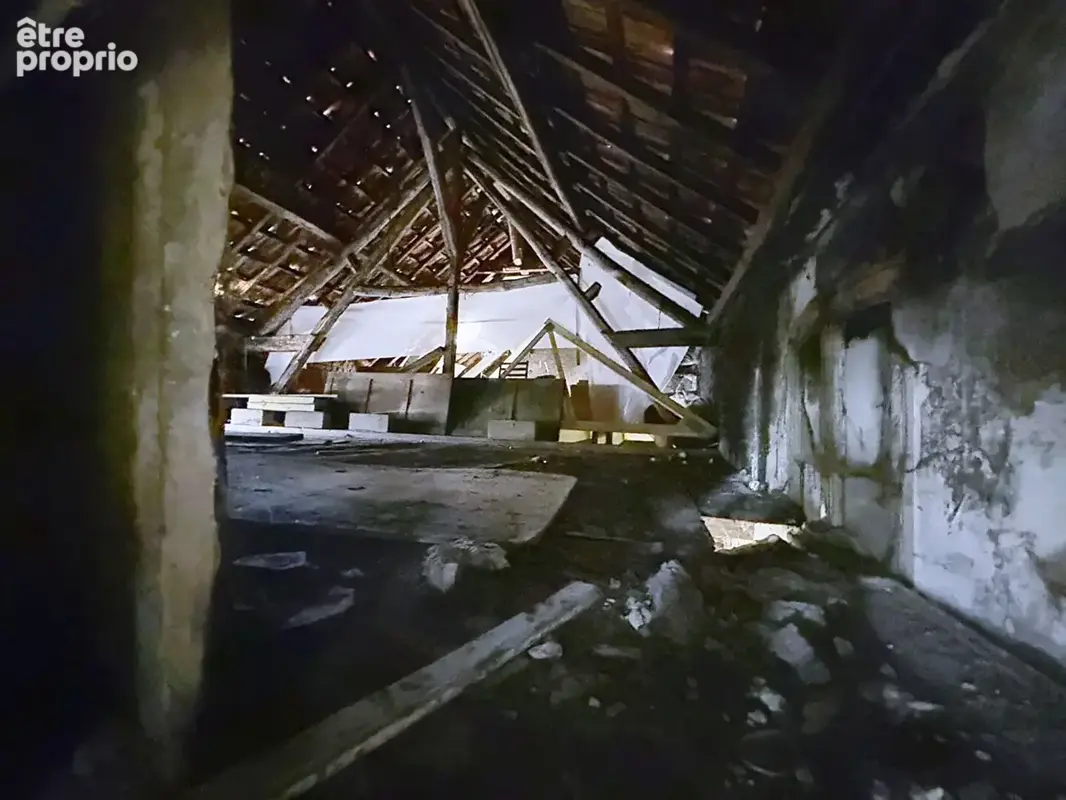 Maison de caractère à rénover intégralement ? berchere les pierres - photo 8