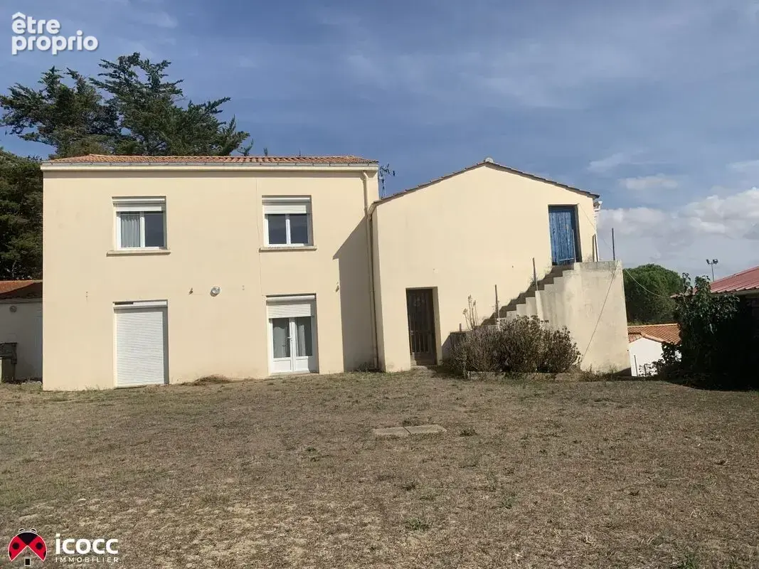 Photo Maison à Saint-Michel-En-L'herm au prix de 137 385€